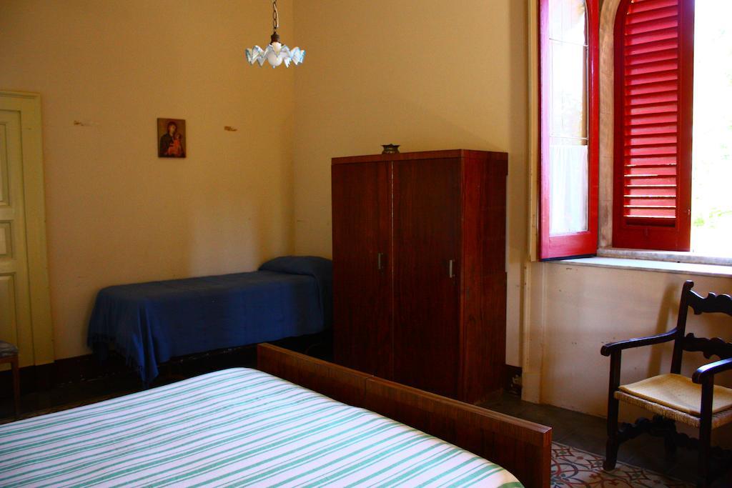B&B Sotto I Pini Zafferana Etnea Zewnętrze zdjęcie